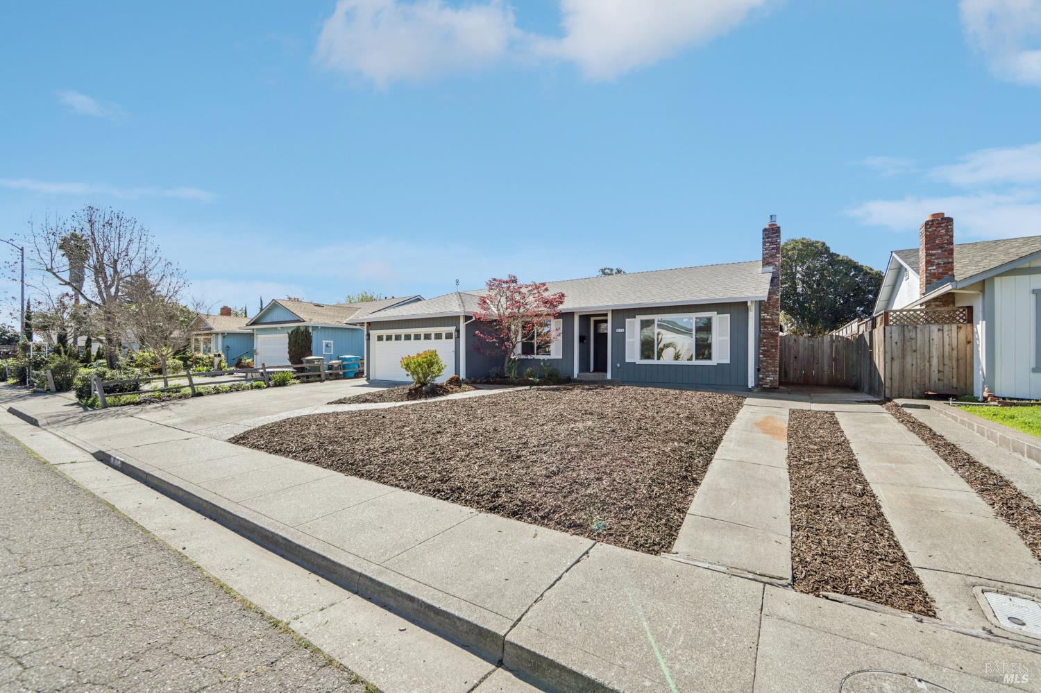 MLS #326019393 img 2