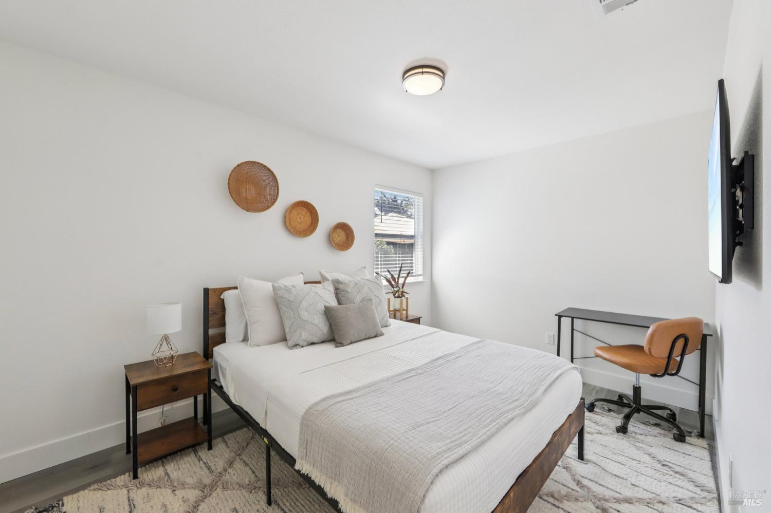 MLS #326019393 img 24