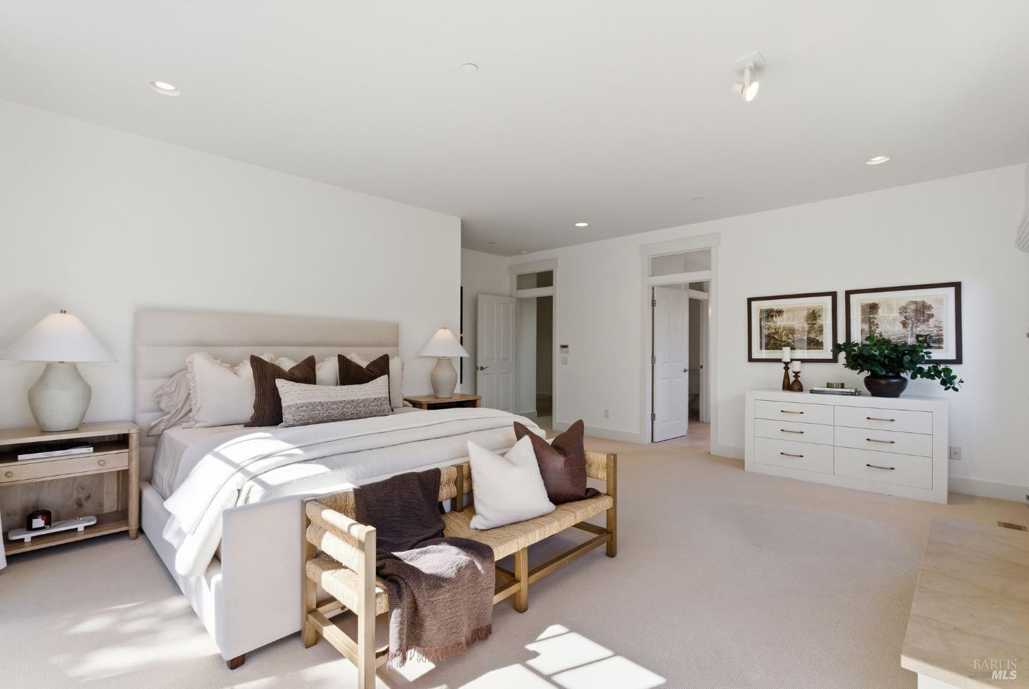 MLS #326019473 img 44