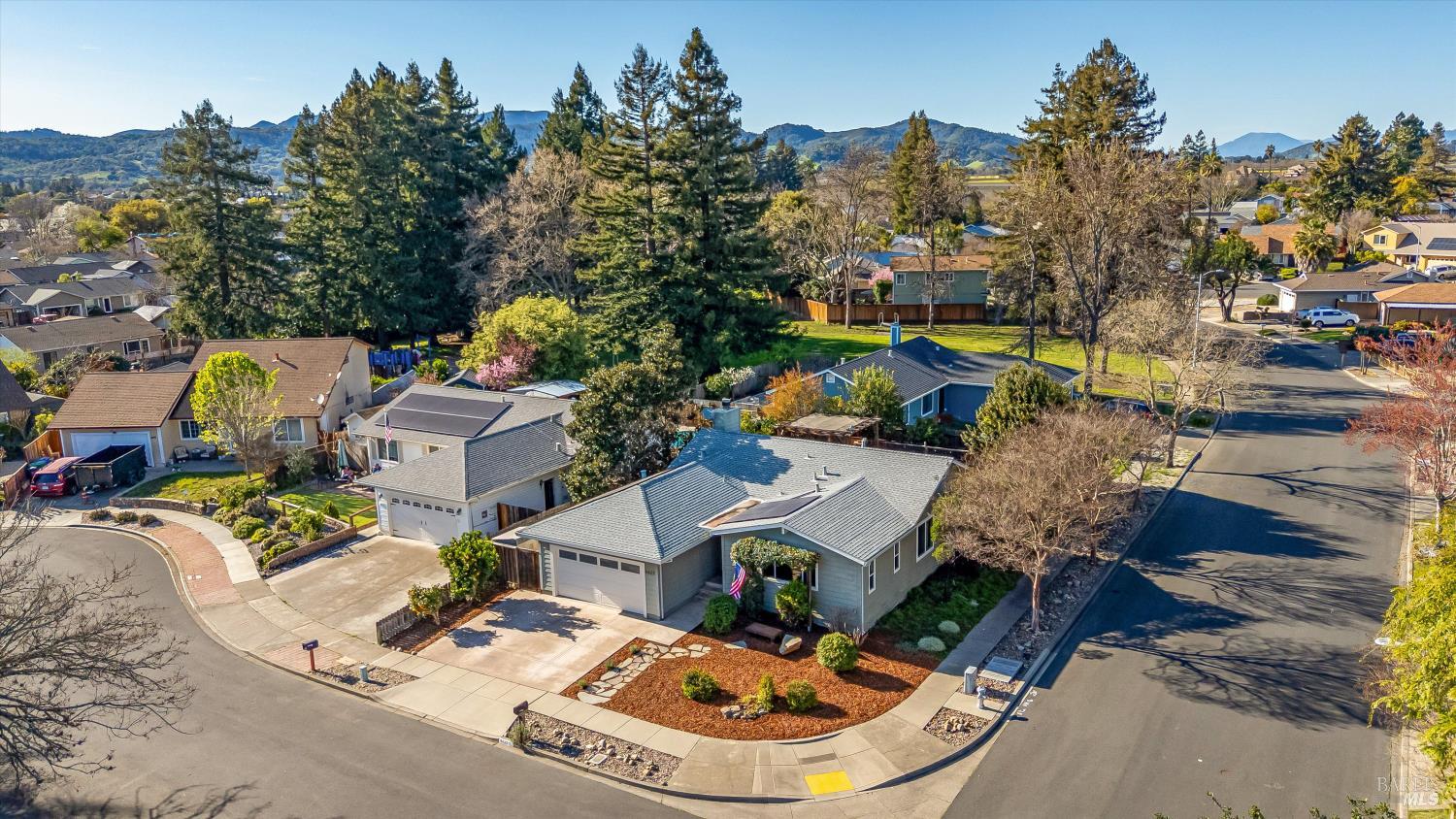 MLS #326019584 img 3