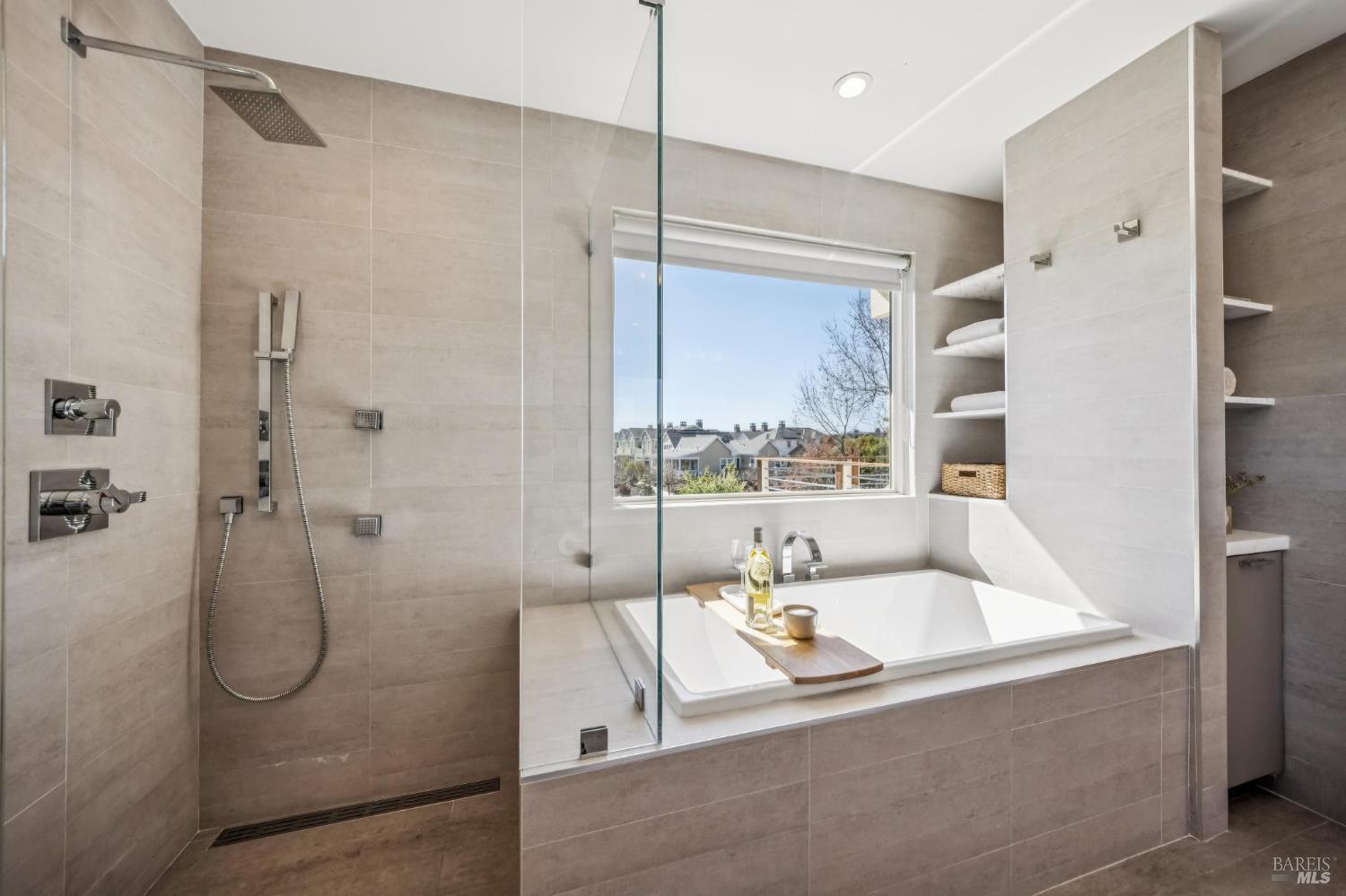 MLS #326019686 img 9