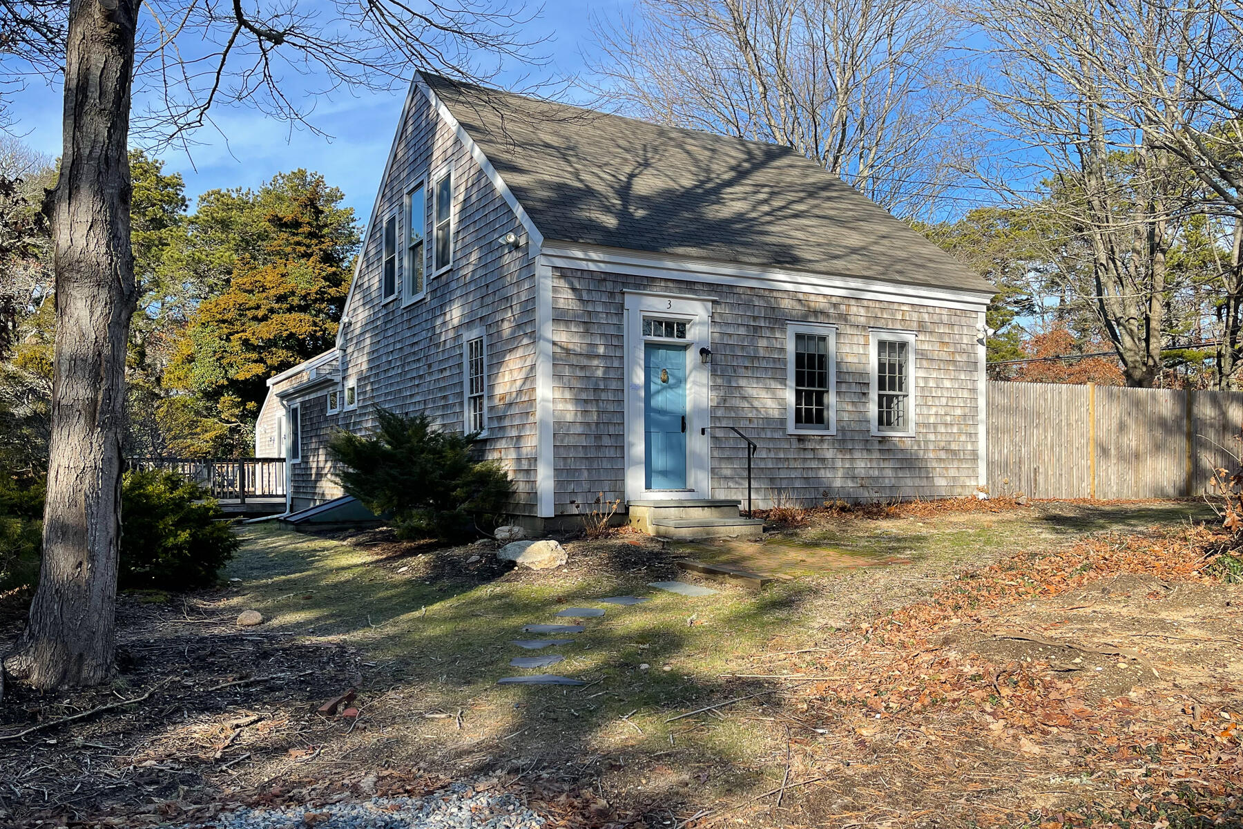 MLS #22300174 img 0