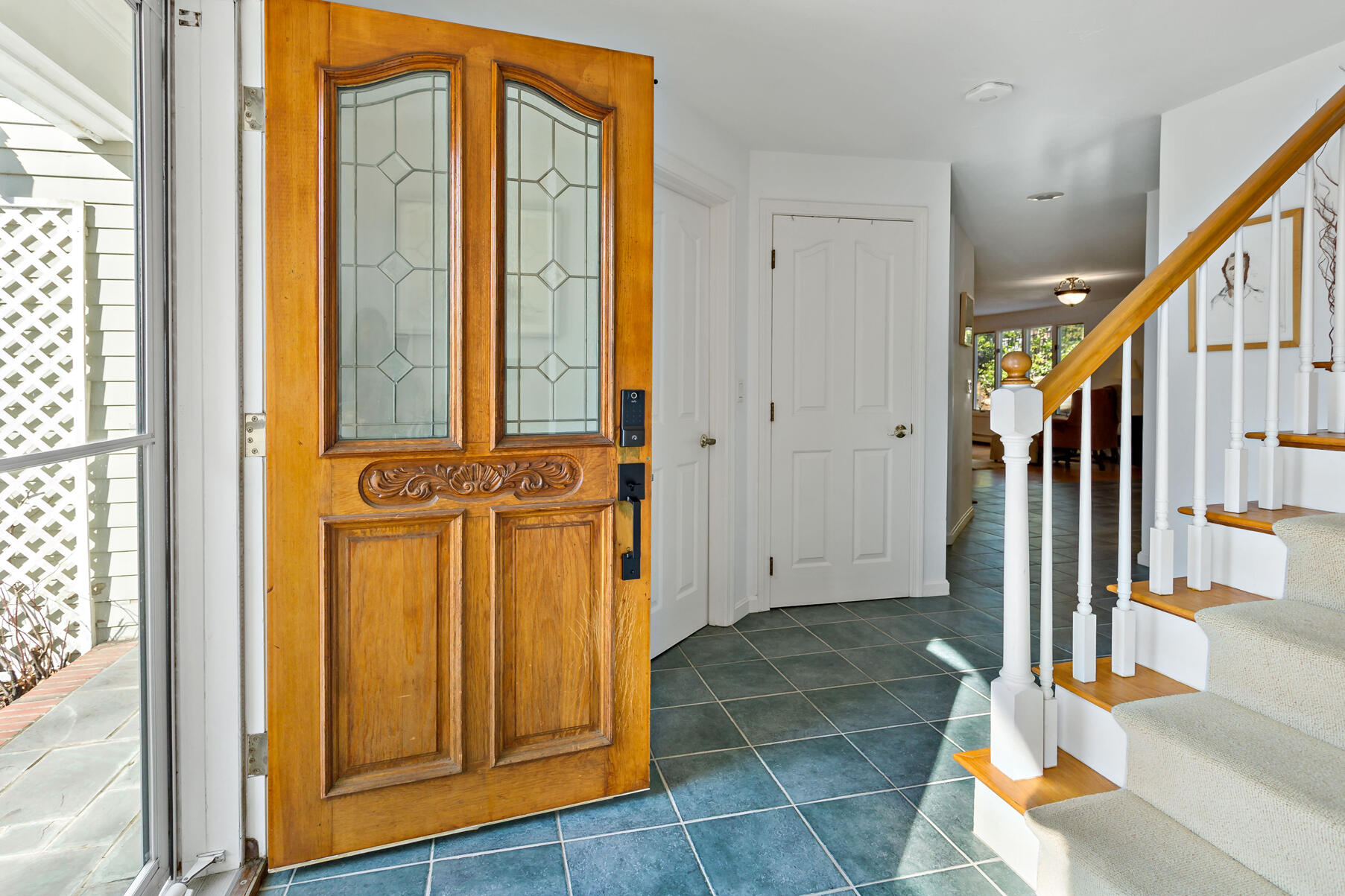 MLS #22500662 img 2