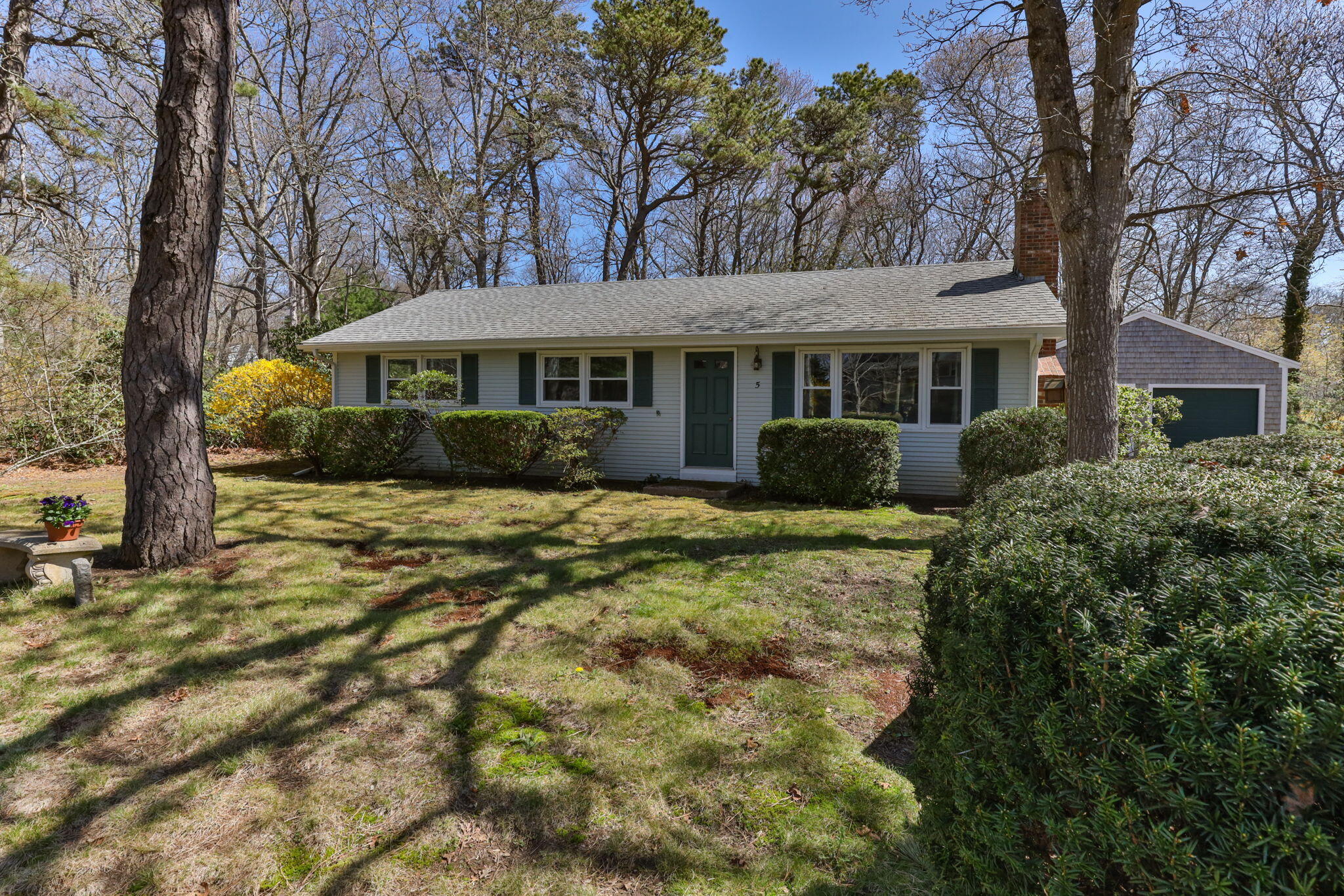 MLS #22501943 image #0