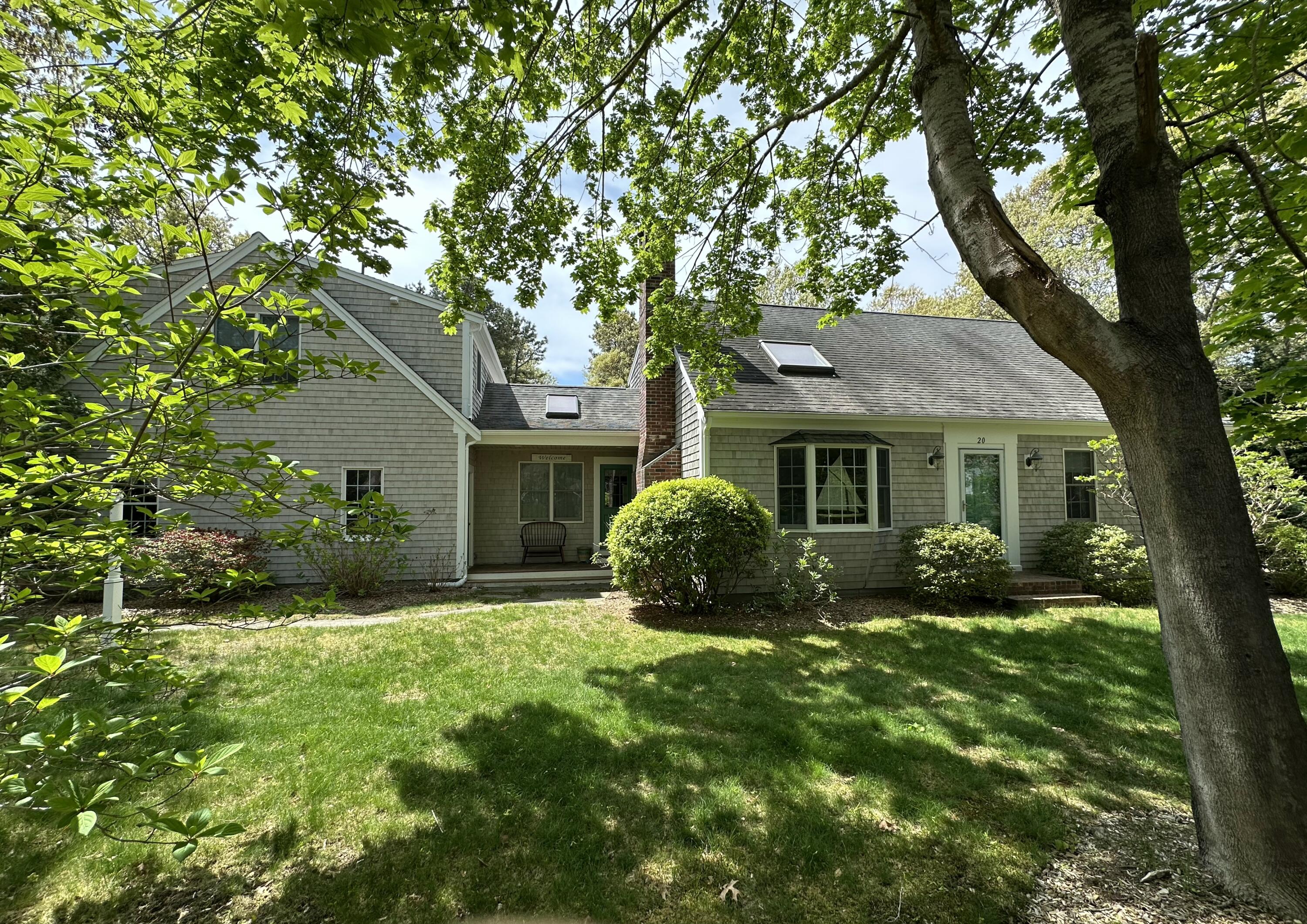 MLS #22502282 img 0