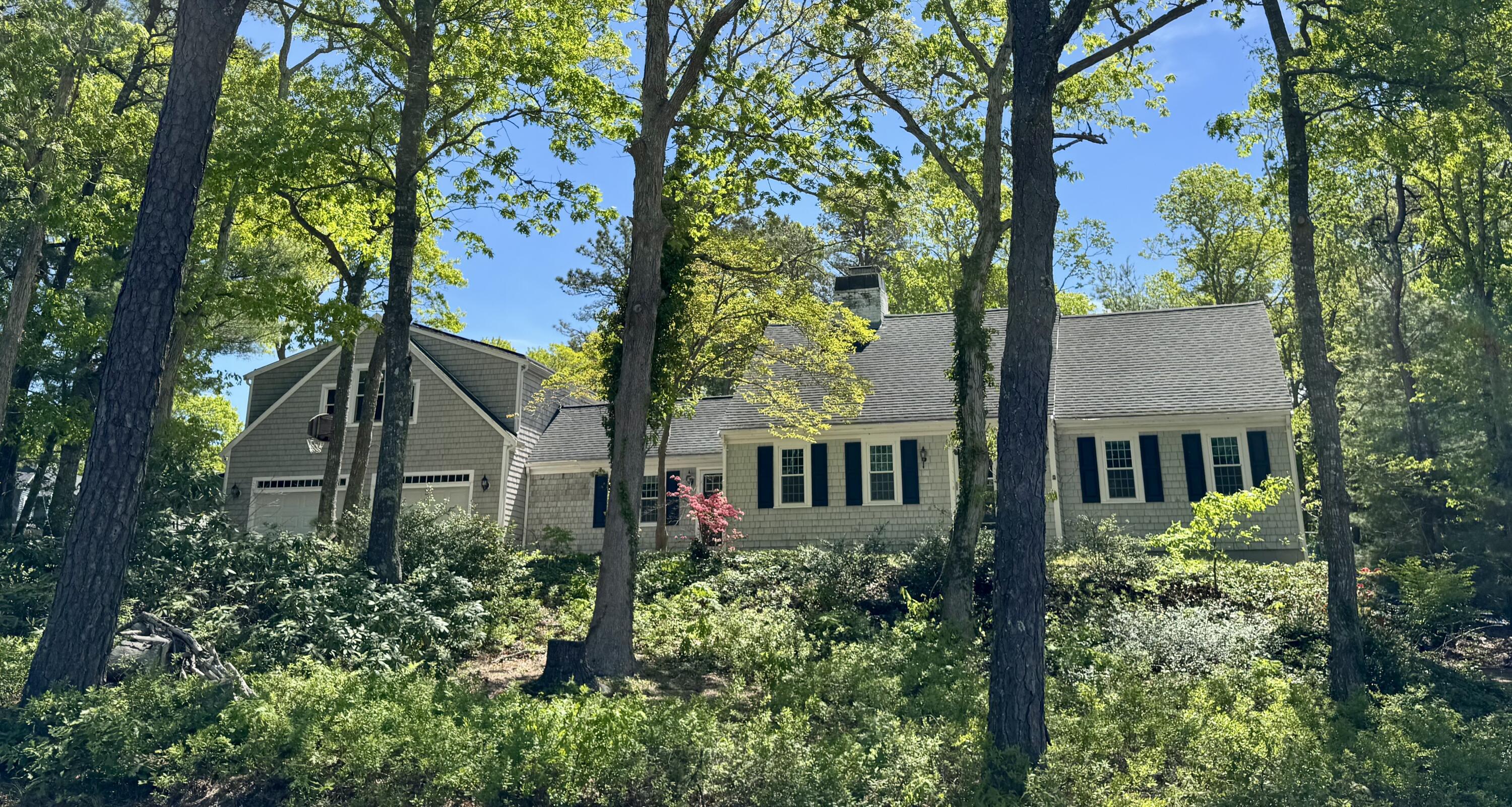 MLS #22502418 img 1