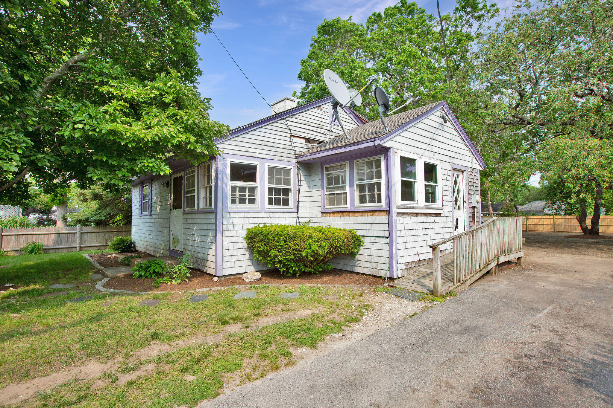 MLS #22502801 img 1