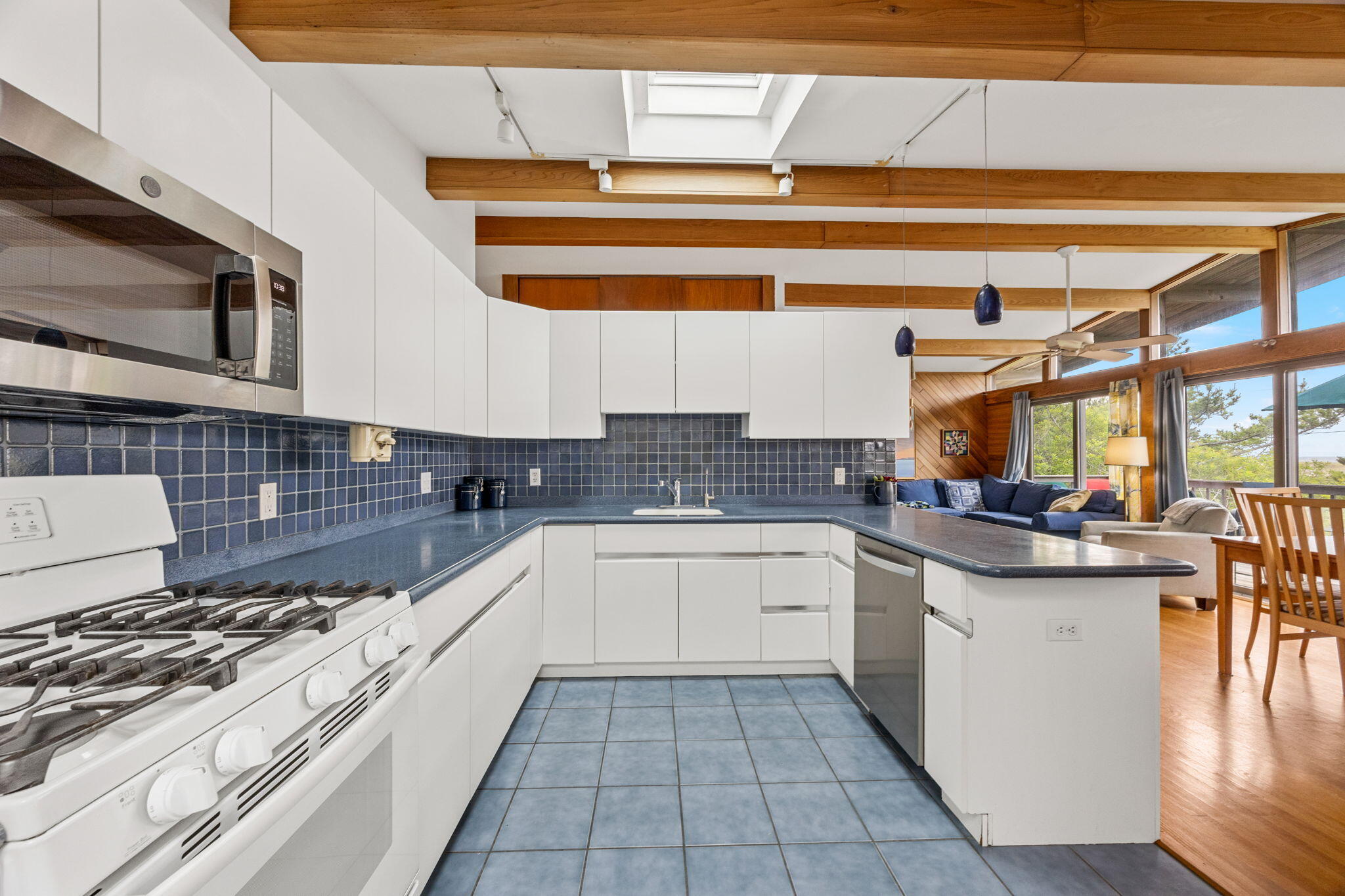 MLS #22503035 image #14