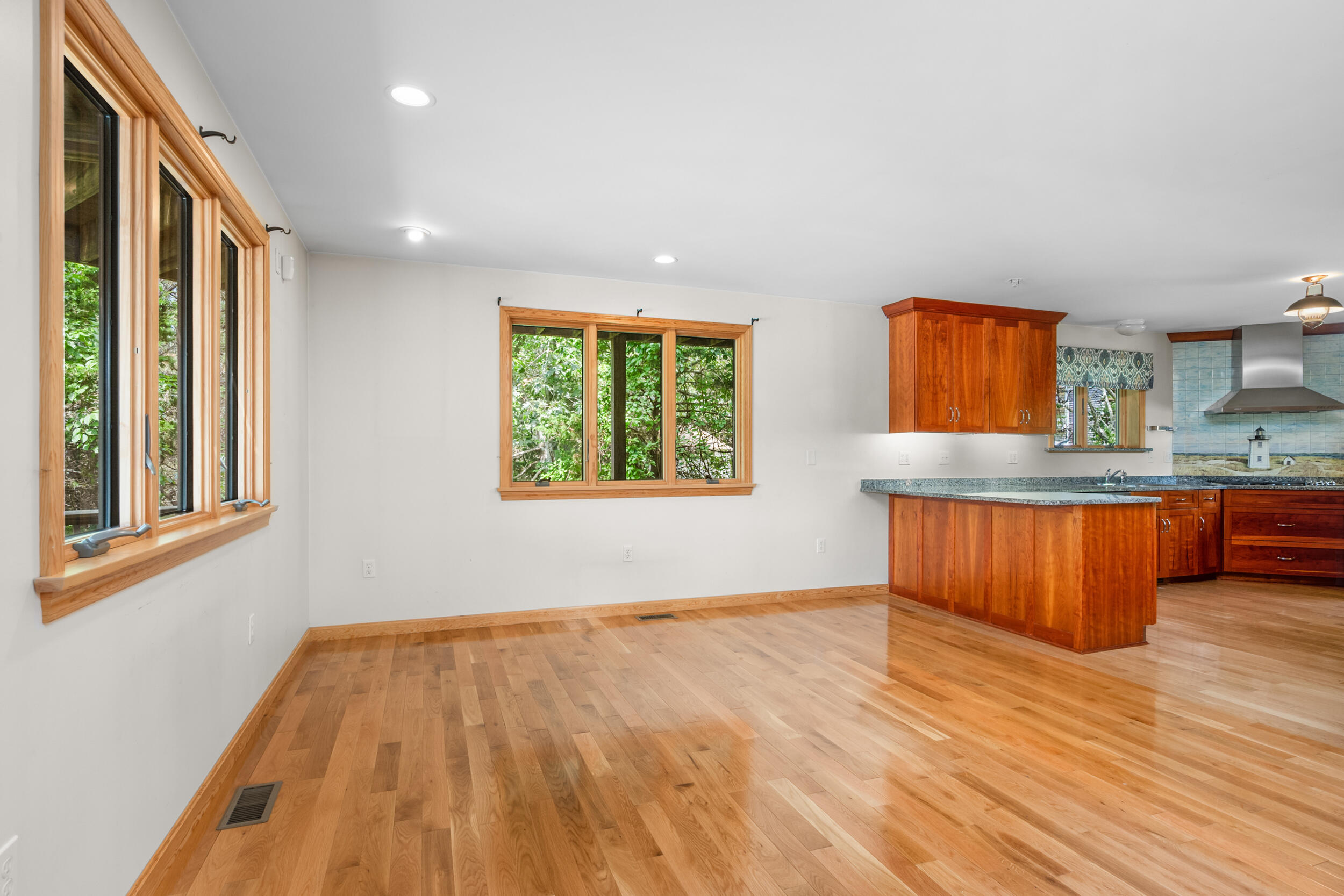 MLS #22503256 image #19