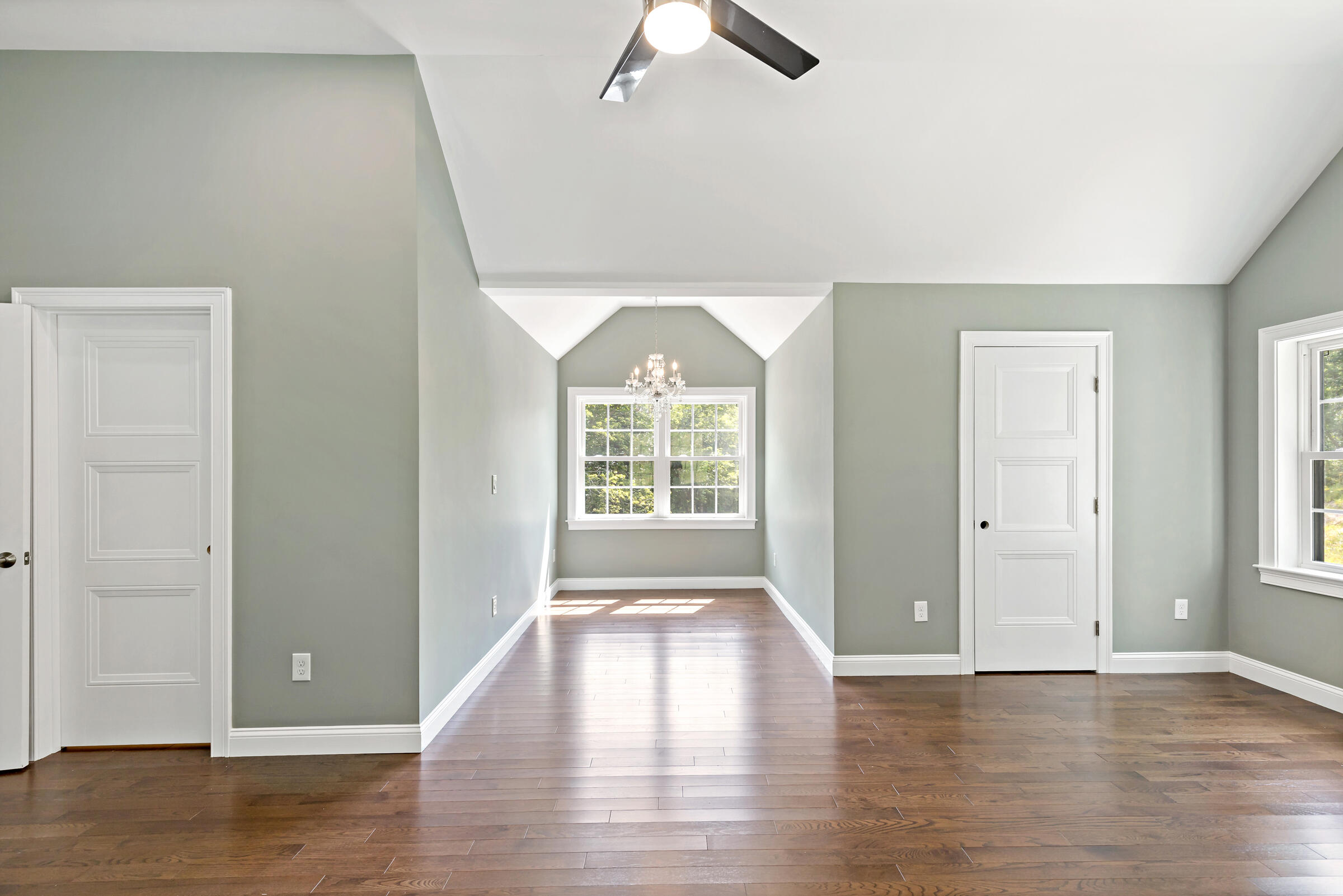 MLS #22503972 image #30