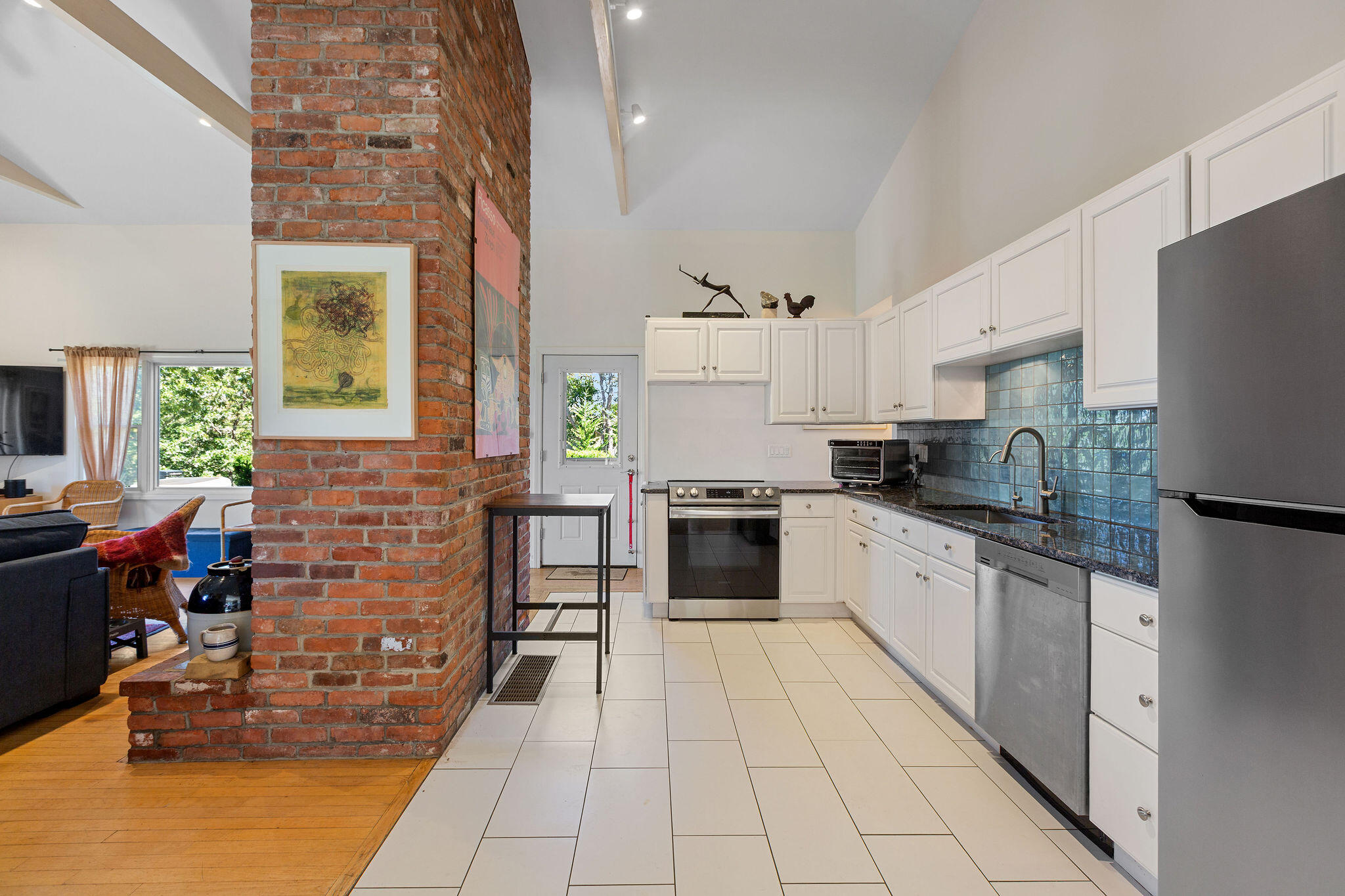 MLS #22504397 image #18