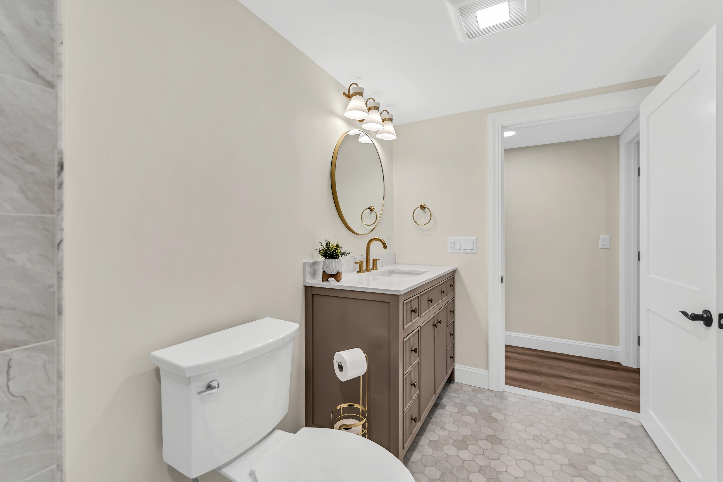 MLS #22504879 image #13