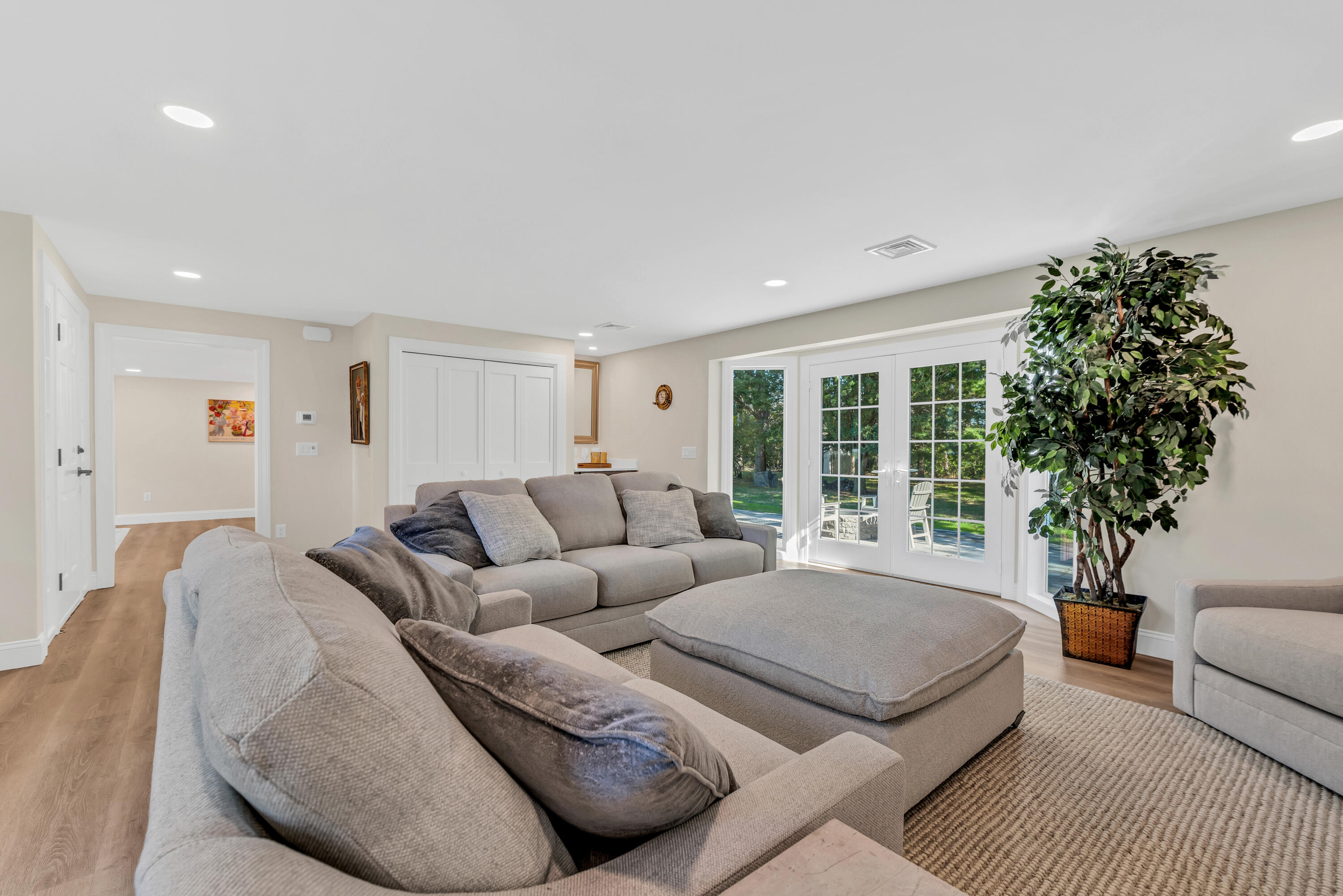 MLS #22504879 image #3