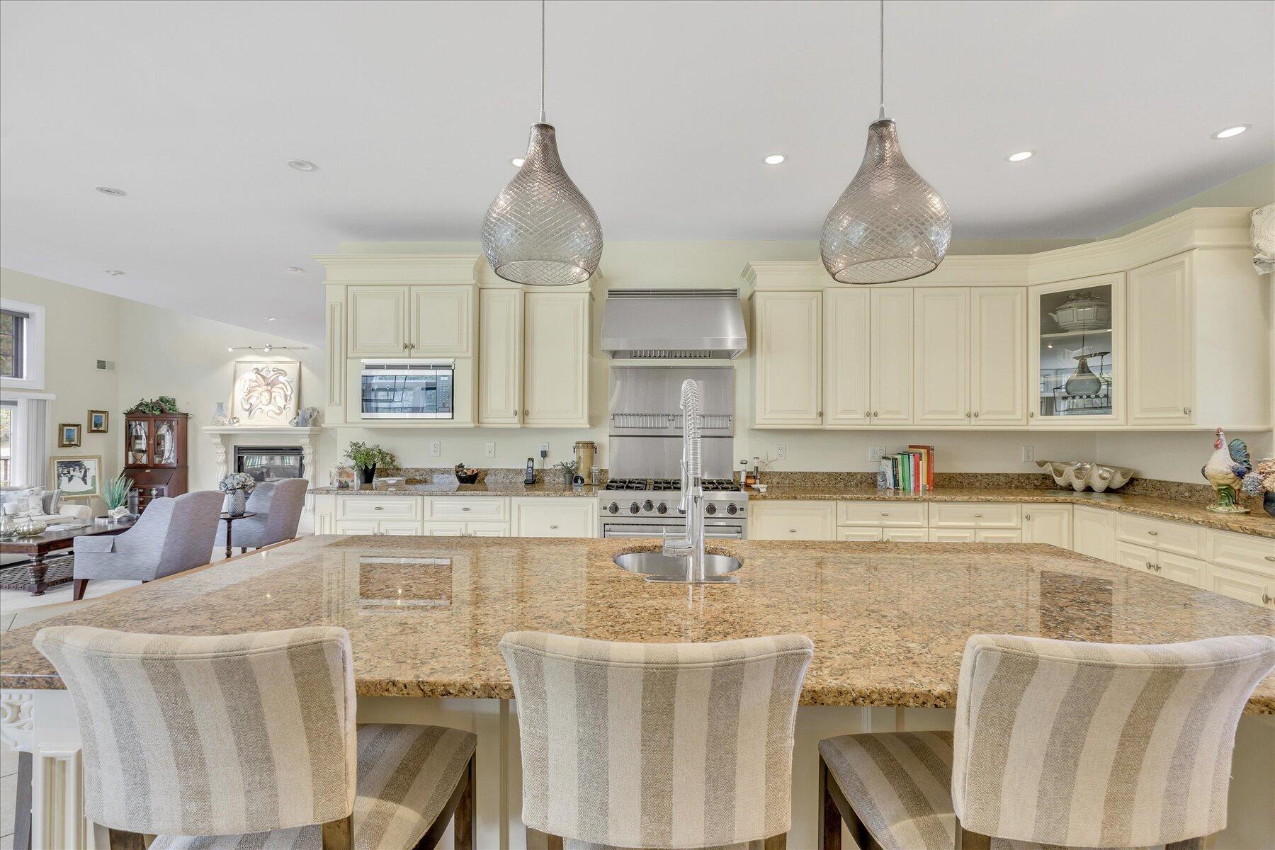 MLS #22505368 image #11