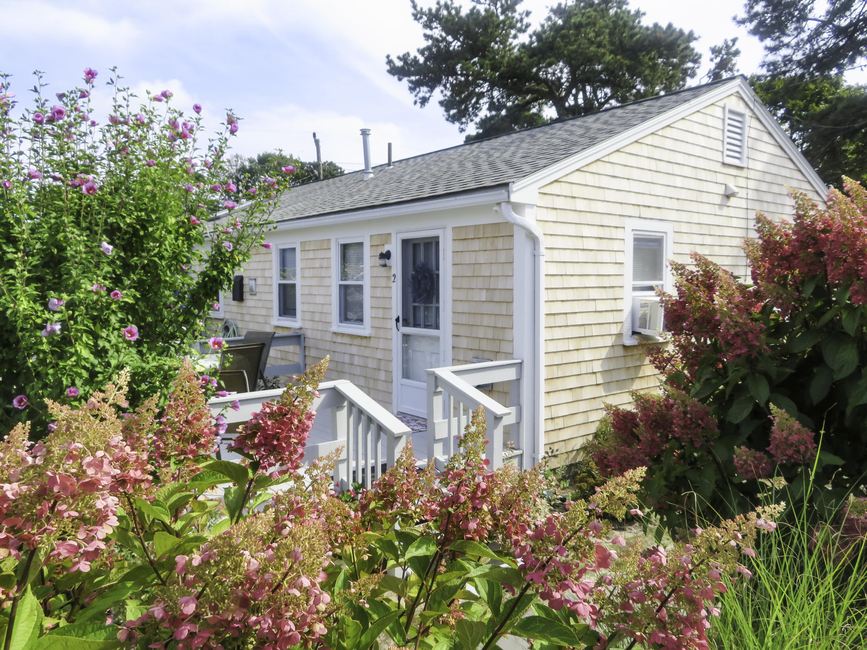 MLS #22505370 image #1