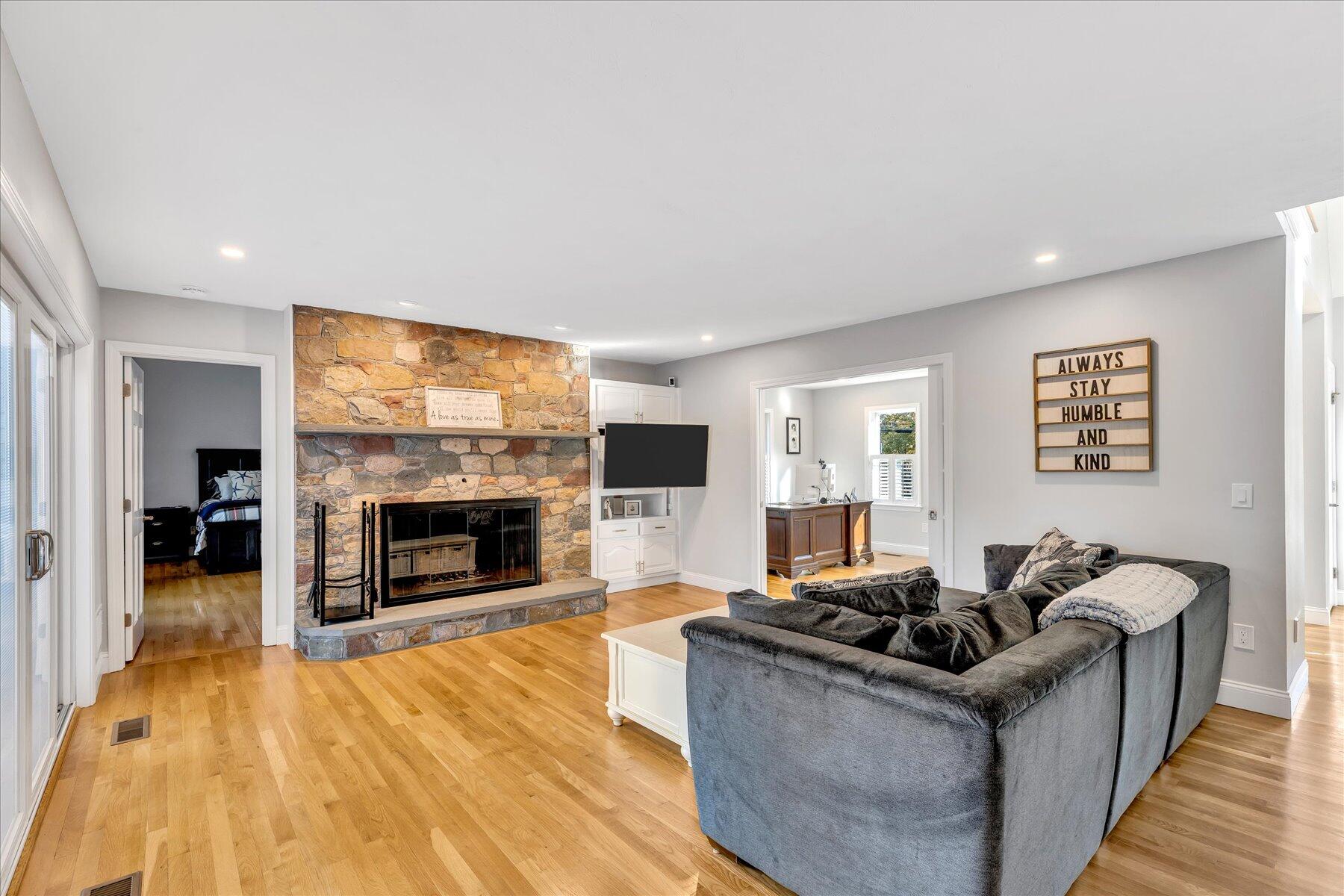 MLS #22505434 image #34