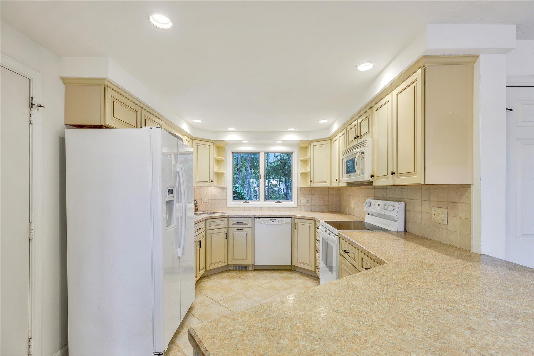 MLS #22505602 image #11