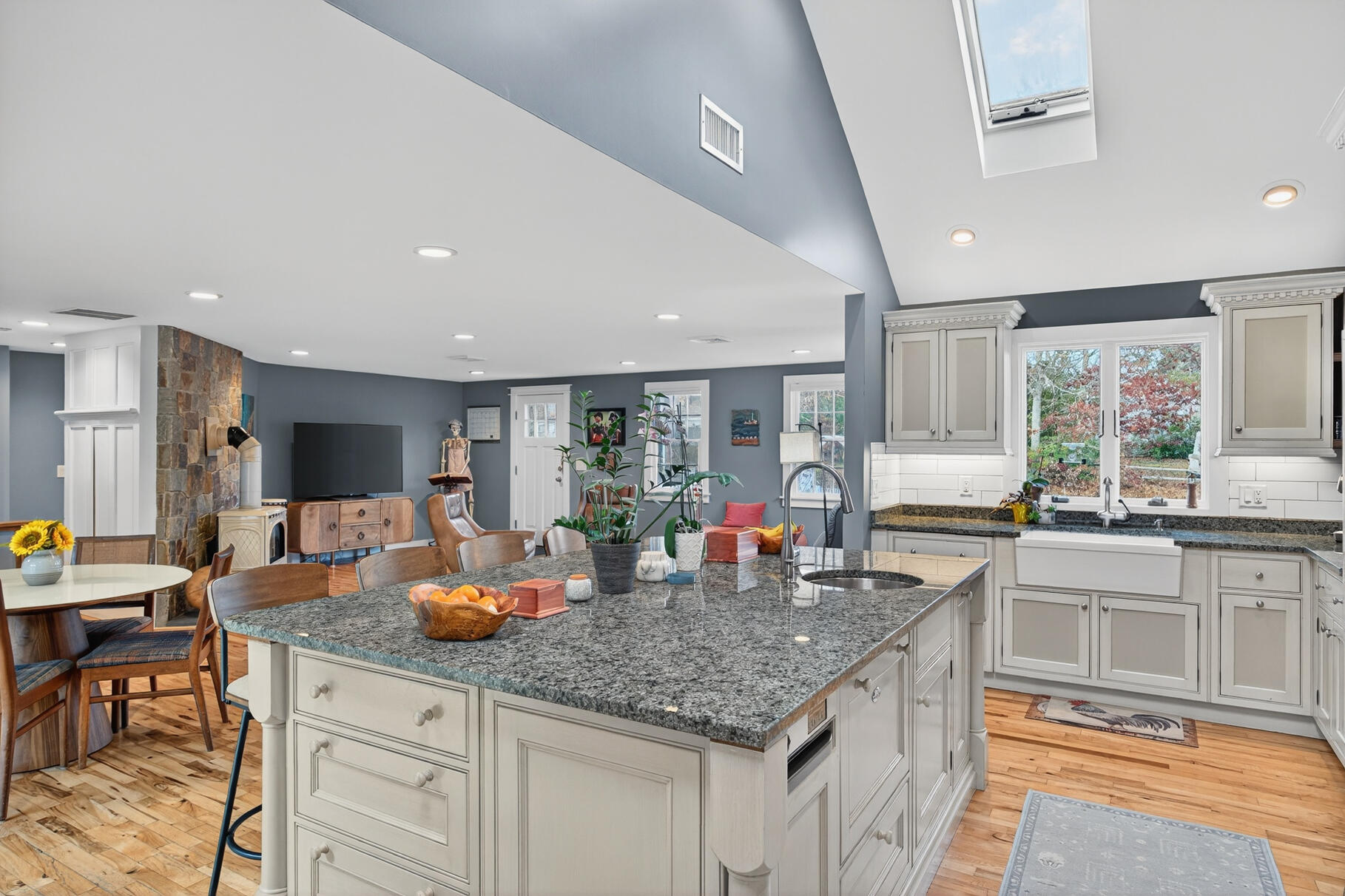 MLS #22505690 image #22