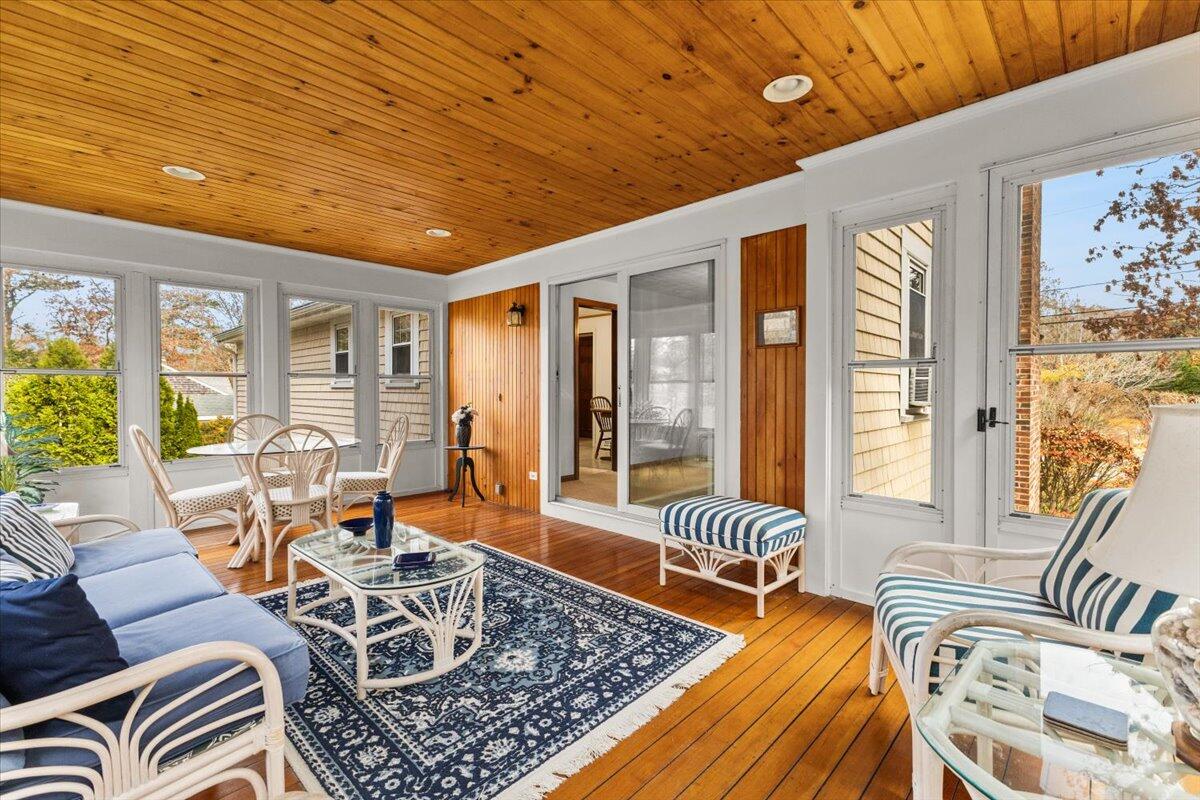 MLS #22505692 image #18