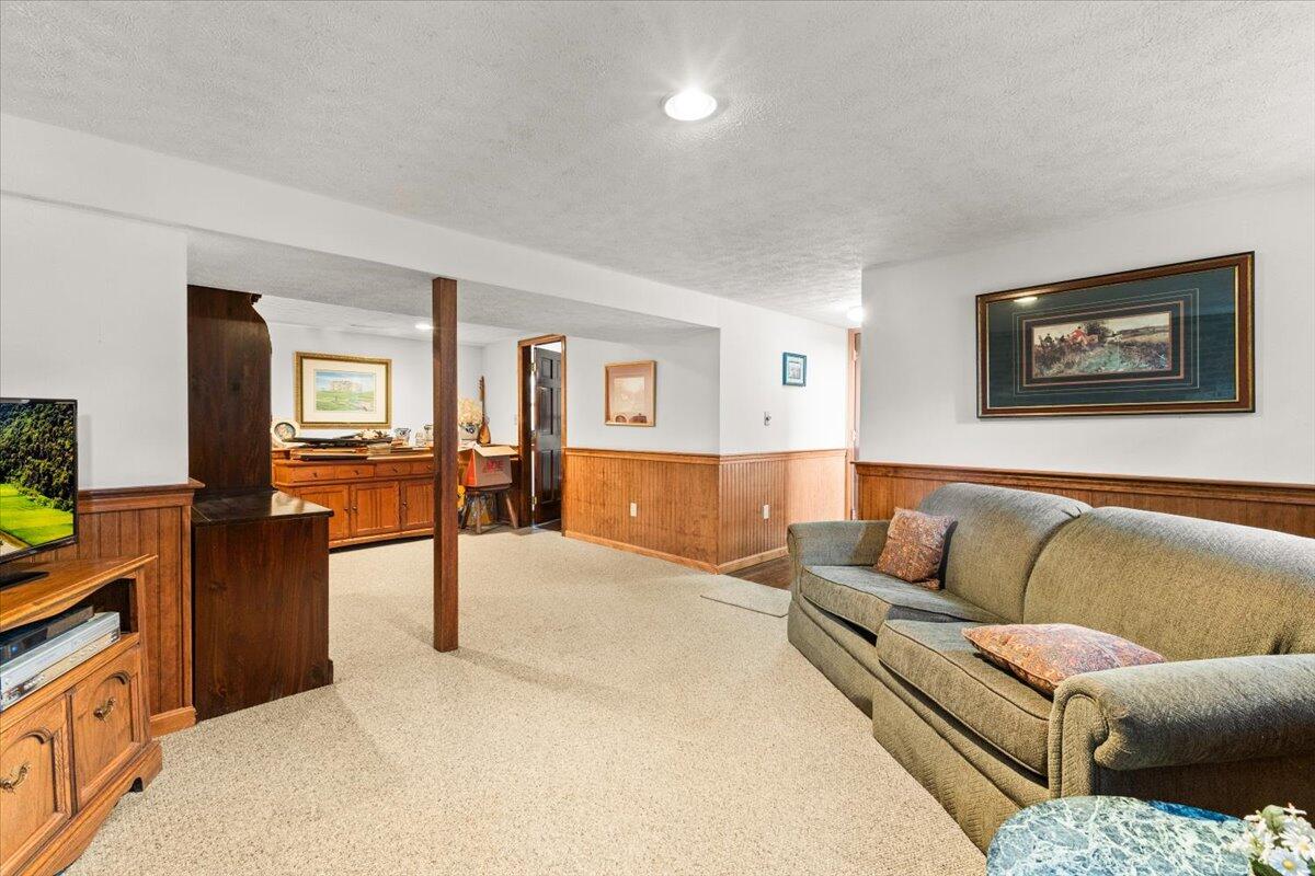 MLS #22505692 image #32