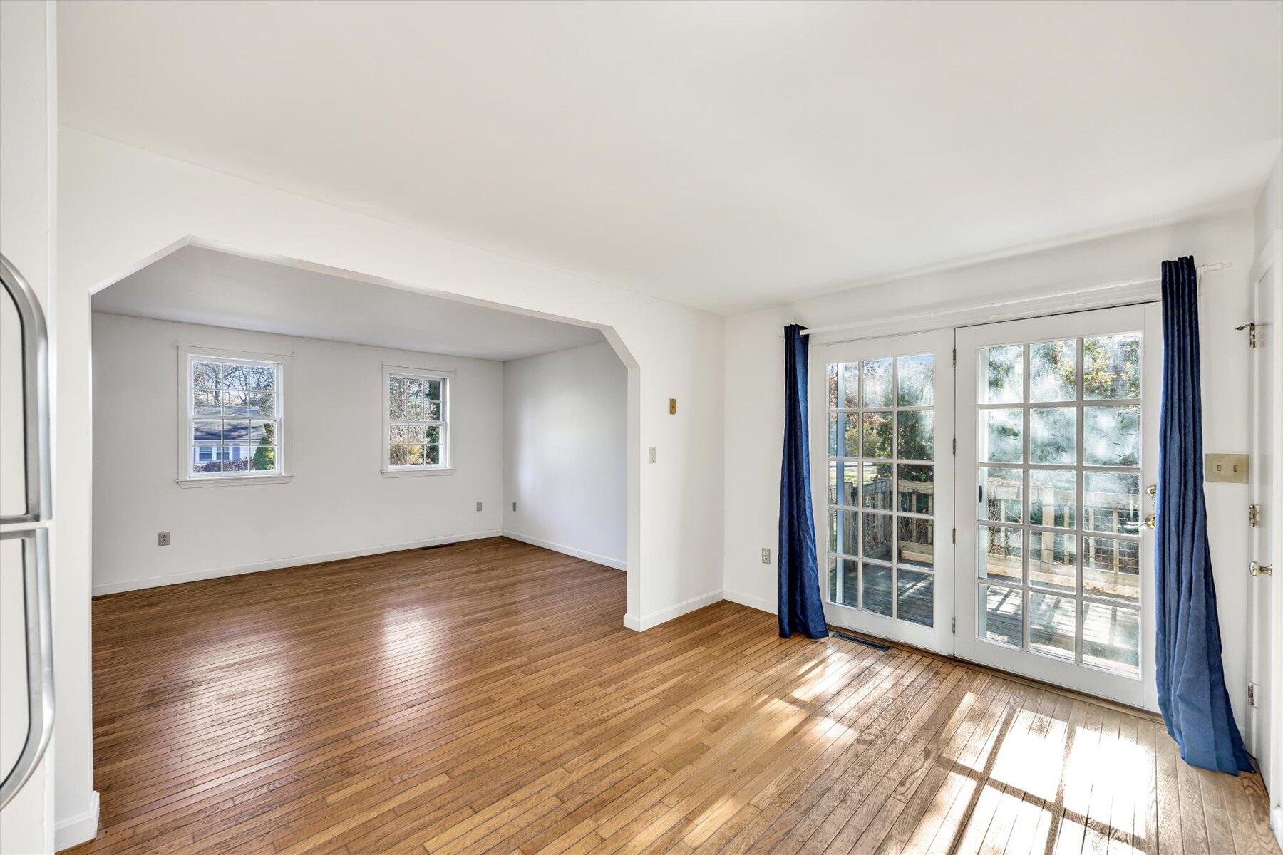 MLS #22505754 image #2