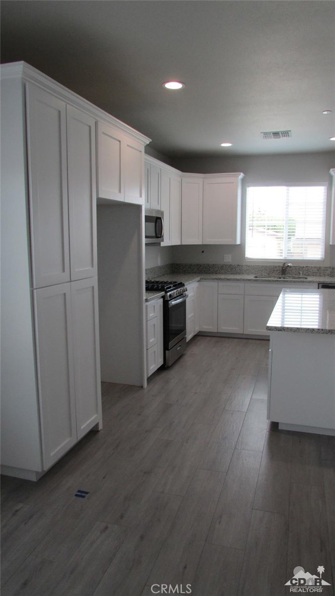 MLS #219015331DA image #4