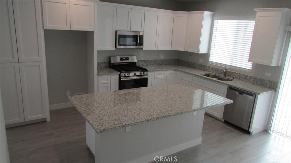 MLS #219015331DA image #5