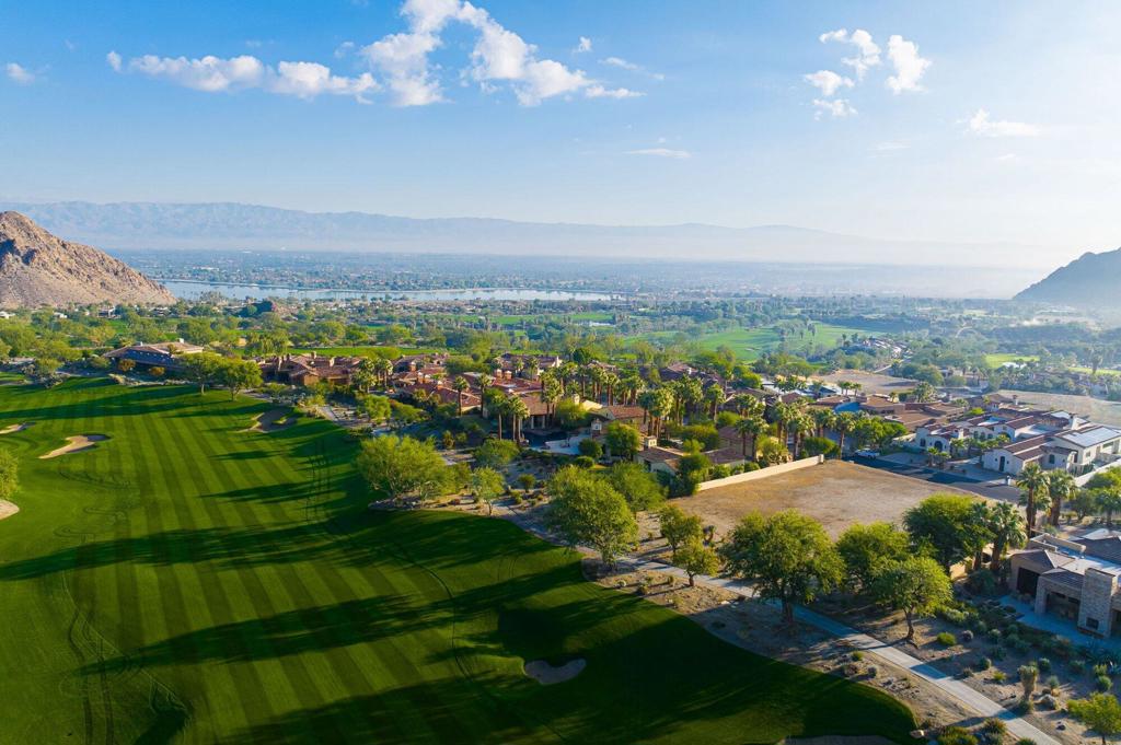 MLS #219103186DA image #2