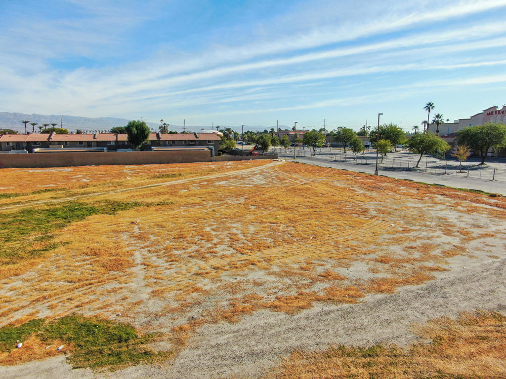 MLS #219103656DA image #3