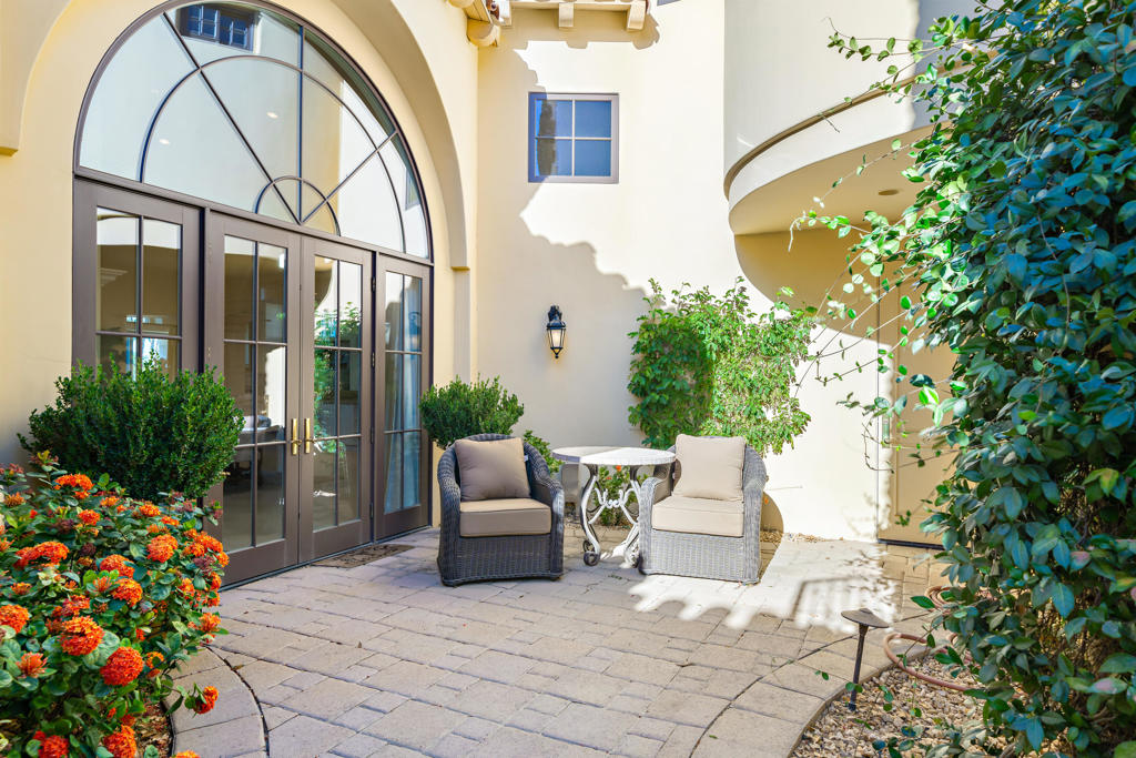 MLS #219113839DA image #2