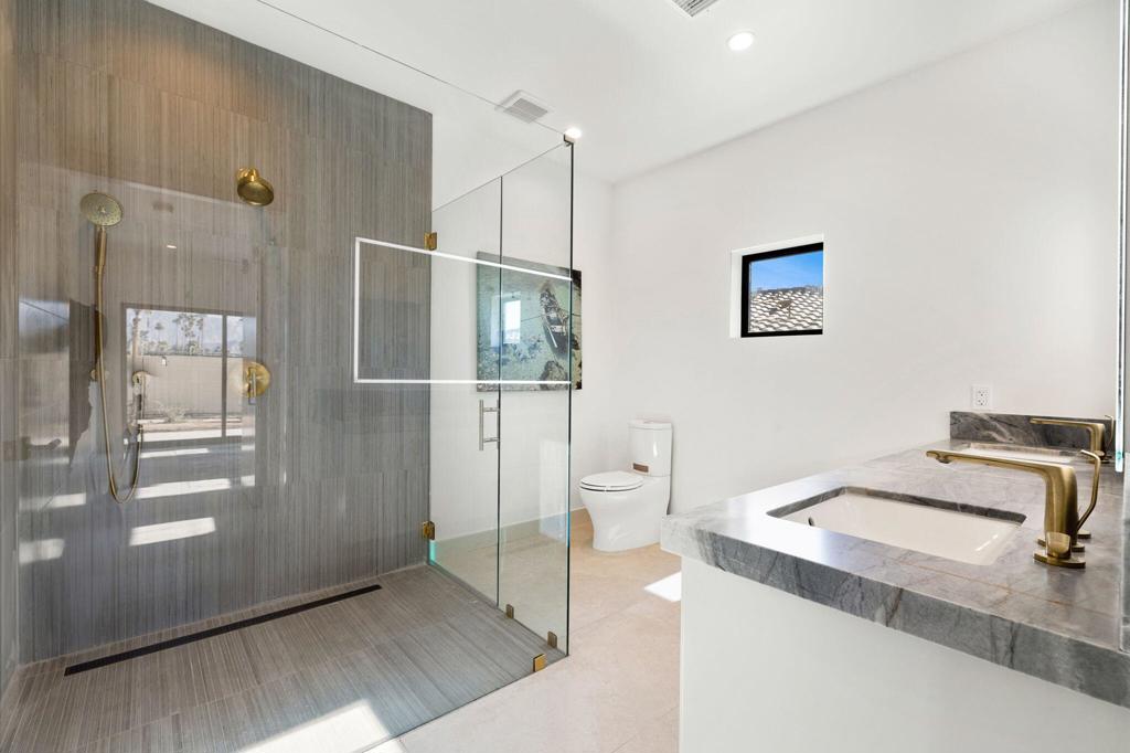 MLS #219115941DA image #17