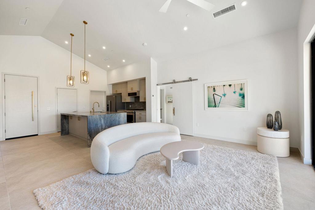 MLS #219115941DA image #7