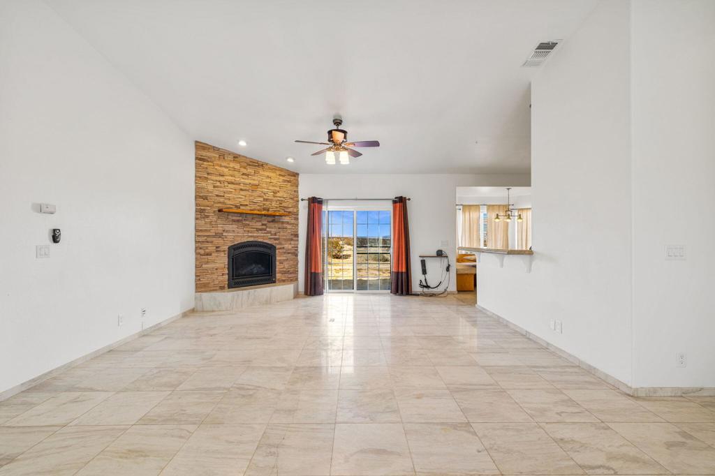 MLS #219118277DA image #8