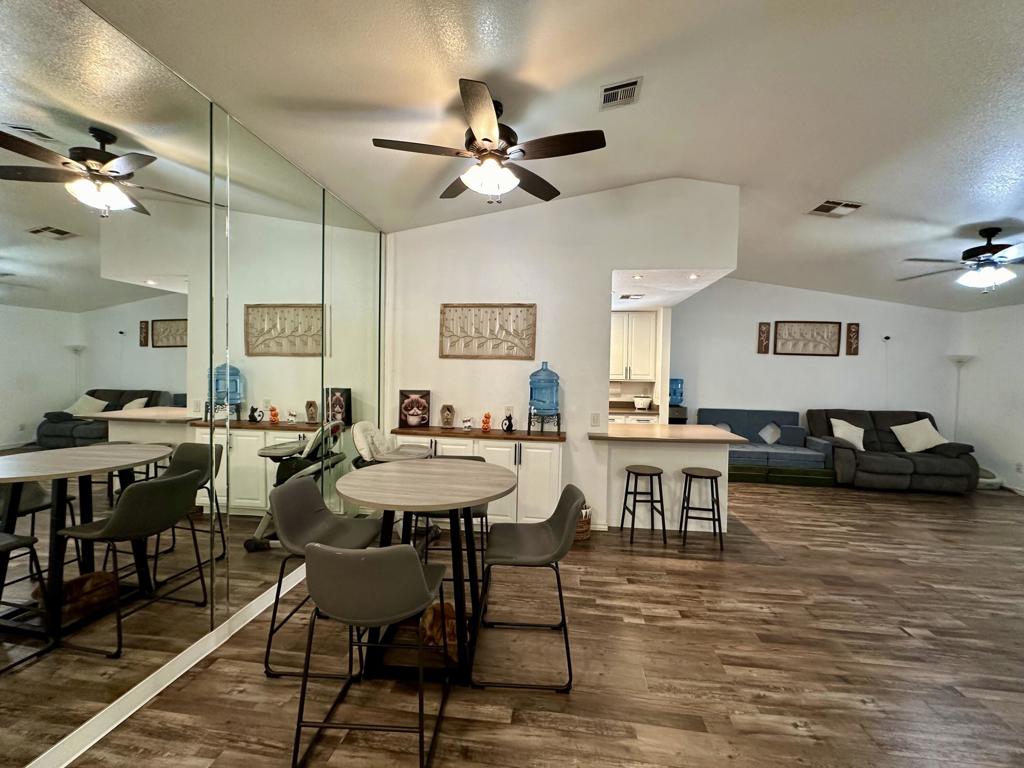 MLS #219118381DA image #4