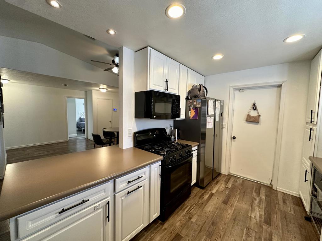 MLS #219118381DA image #9