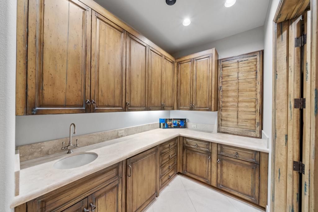 MLS #219118495DA image #33