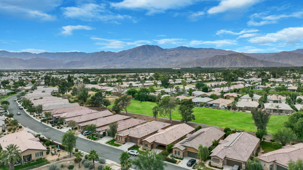 MLS #219120229DA image #27