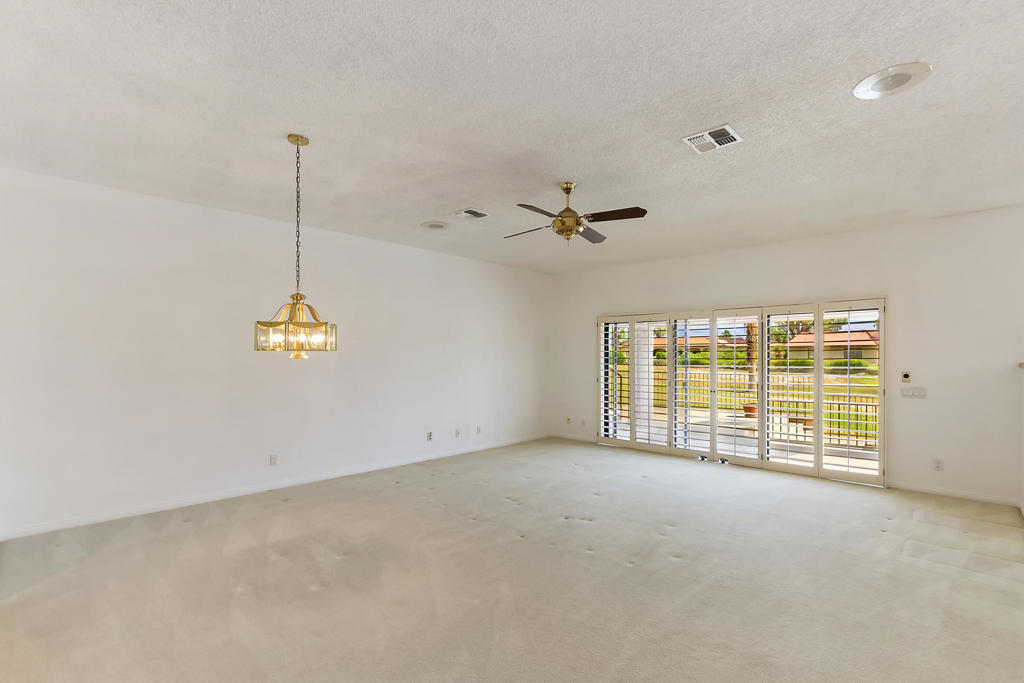 MLS #219121022DA image #2