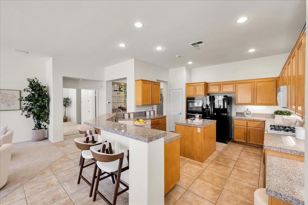 MLS #219121799DA image #10