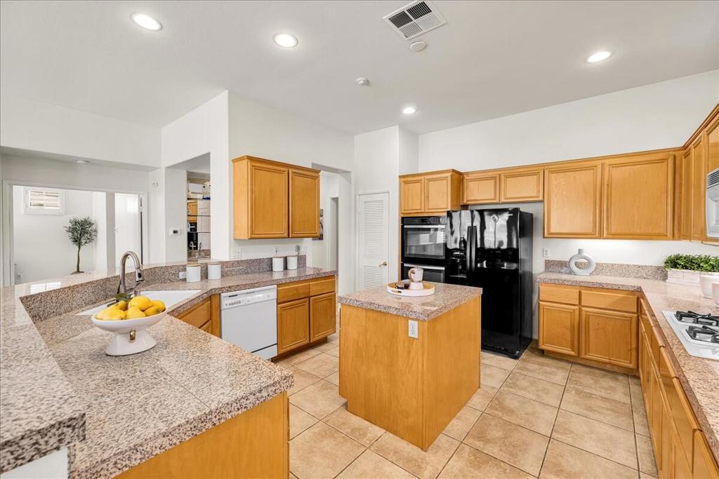 MLS #219121799DA image #11