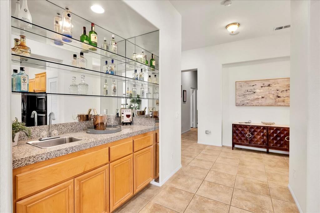 MLS #219121799DA image #14