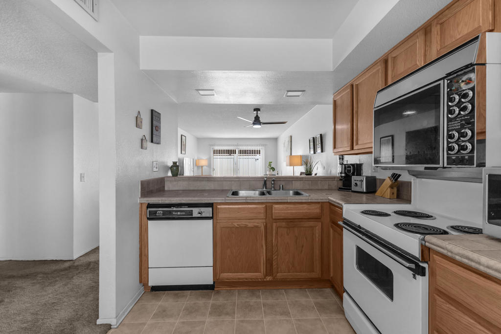 MLS #219122021DA image #3