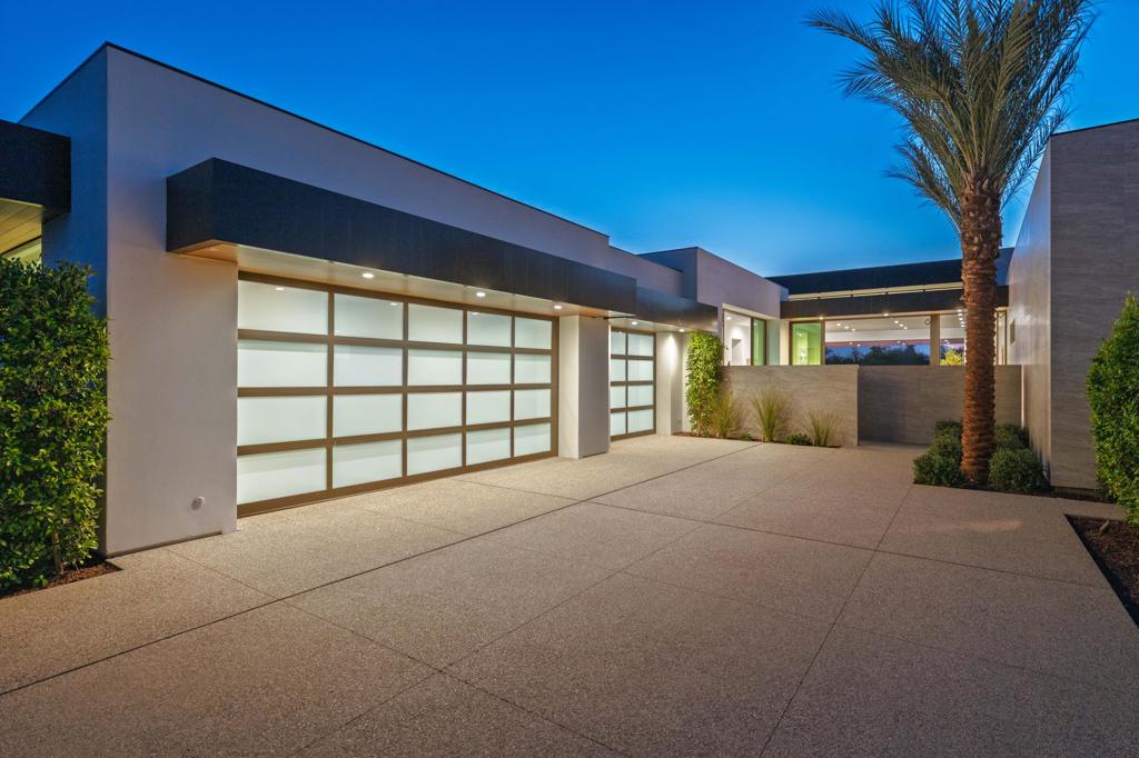 MLS #219122504DA image #3