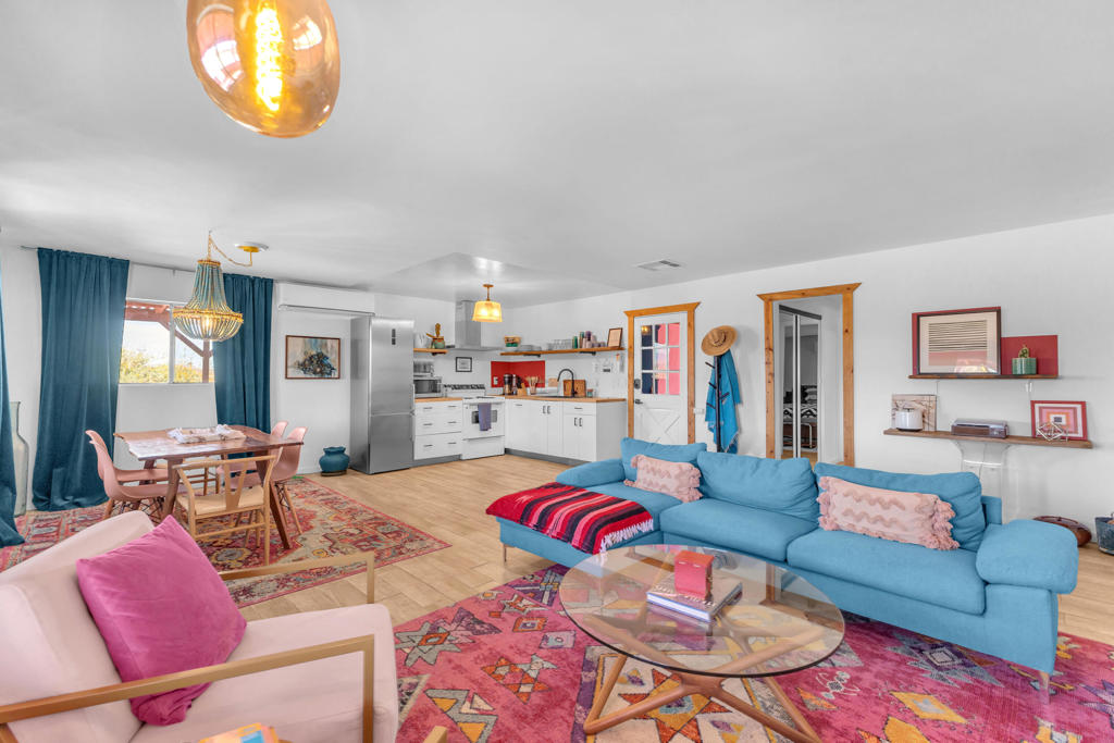 MLS #219123142DA image #10