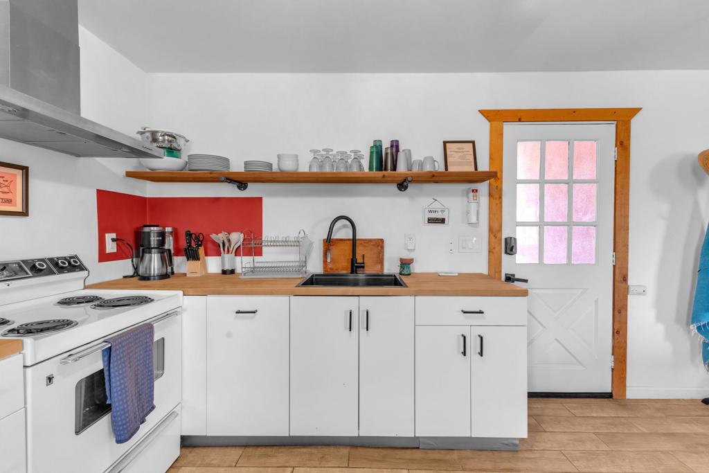 MLS #219123142DA image #13