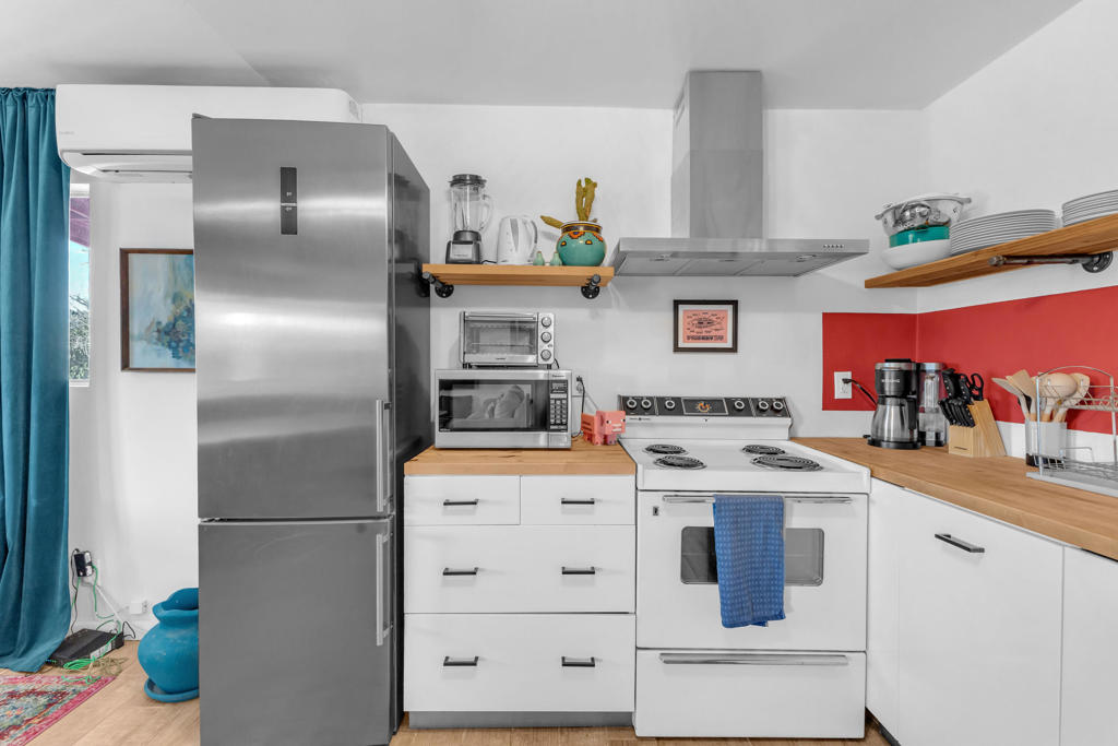 MLS #219123142DA image #16