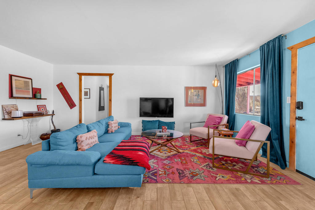 MLS #219123142DA image #5