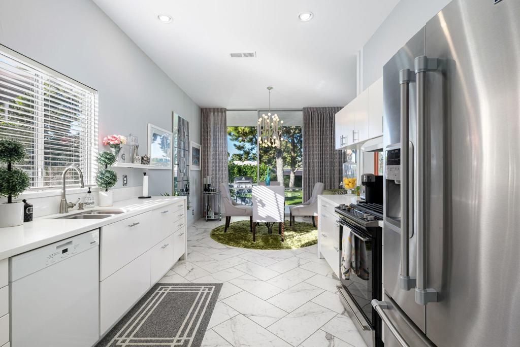 MLS #219123215DA image #17