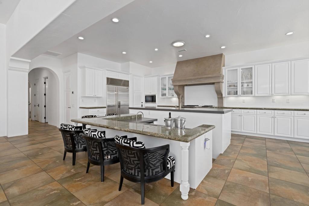 MLS #219123342DA image #16