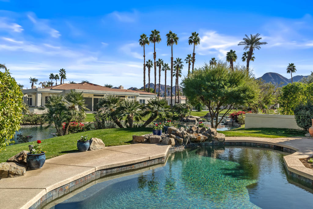 MLS #219123833DA image #1